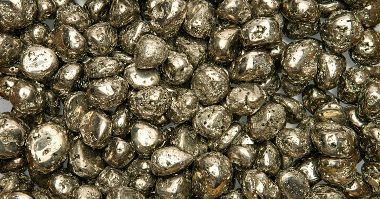 pyrite, pierres jaunes en vrac