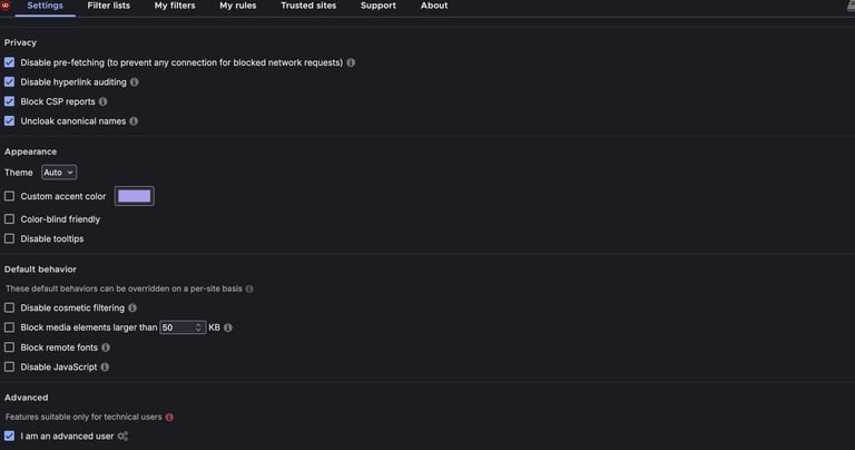 uBlock Origin settings dashboard showing privacy, appearance, and default behavior configuration options.