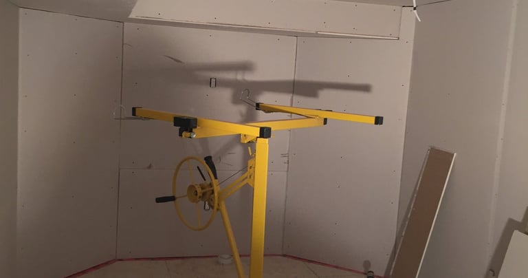 Image of set up used during drywall installation