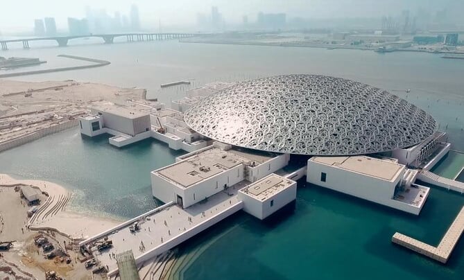 Louvere museum Abu dhabhi - Go Dubai Chauffeurs & Tours