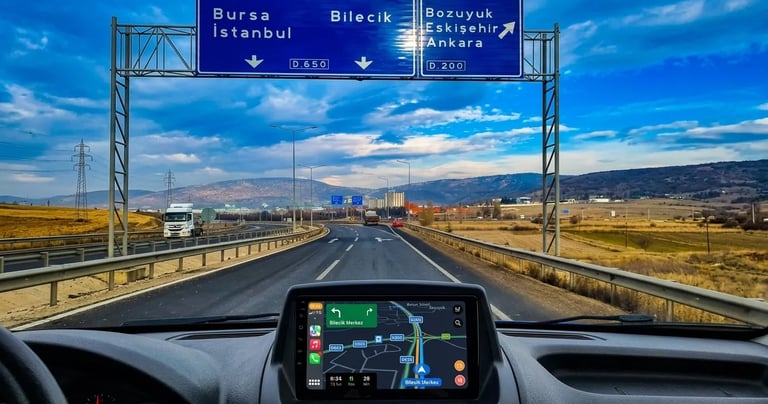 Antalya şehirler arası evden eve nakliyat araçlarımızın İstanbul ve Ankara güzergahındaki güvenli yolculuğu.