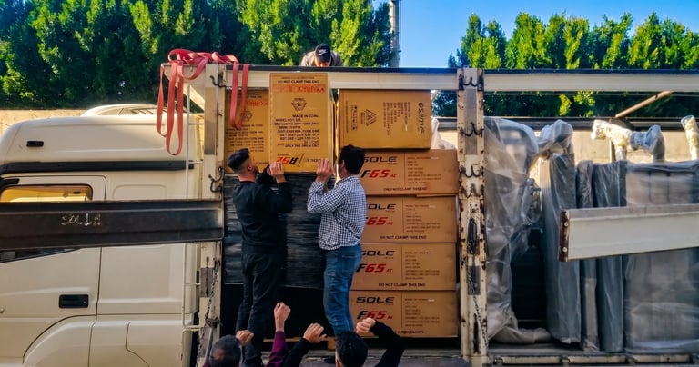 Antalya profesyonel hamal ekibi tır kamyon yükleme boşaltma ve ağır eşya istifleme hizmeti.
