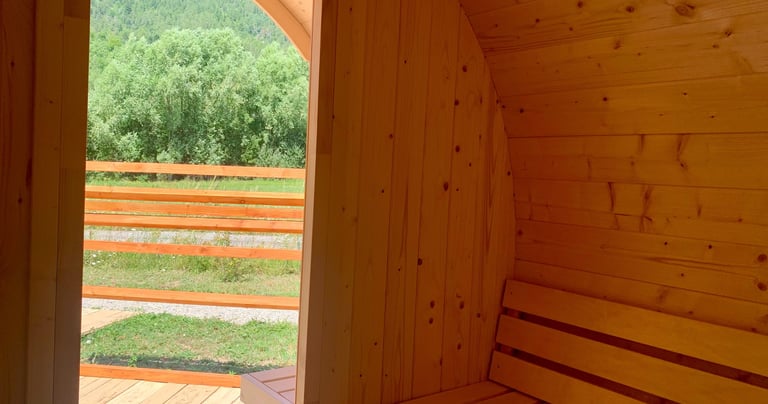 intérieur sauna gîte sigoyer