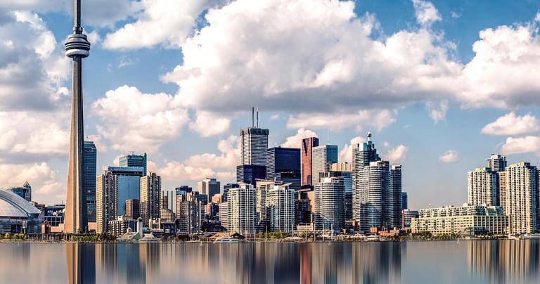 How to get a job in Canada ?