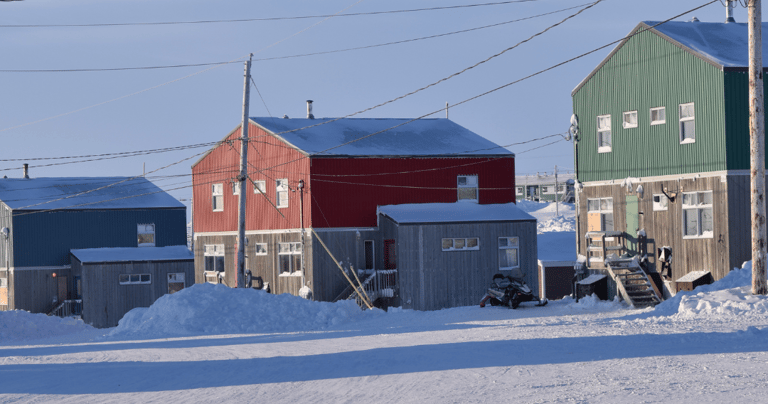 How is Winter  in Nunavut?