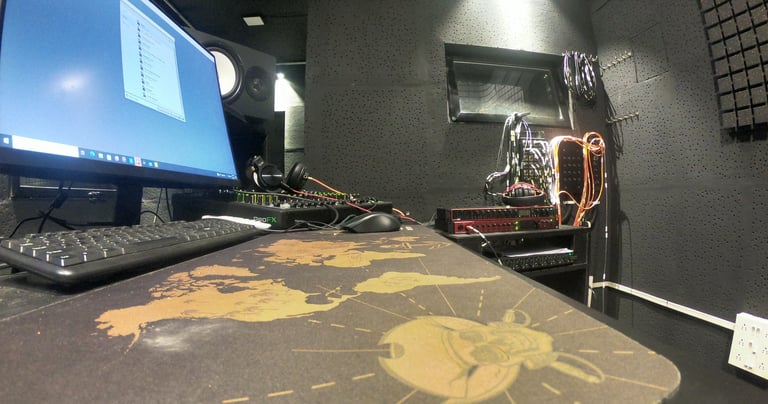 Control room - Acoustic Treatment - sound proofed room