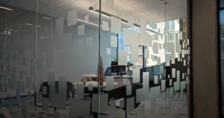 Pertvaru dekoras, matine plevele biurui, ofisui, reklama