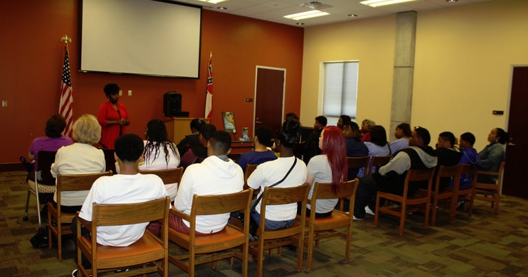 Marian L. Thomas | Publish Like a Pro Seminar
