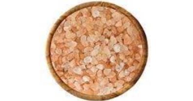 Natural Himalayan pink salt rocks sourced from the Himalayan region