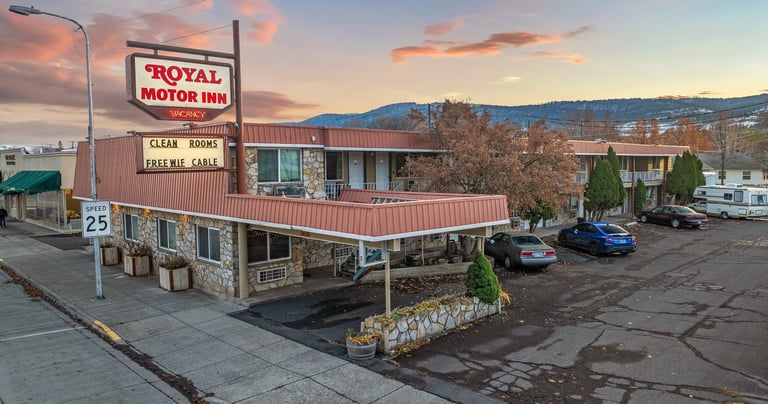 1510 Adamas Ave Economy Hotel in Oregon 