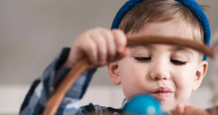 neurosciences exploration sensorimotrice éveil petite enfance intervenant transvasement manipulation