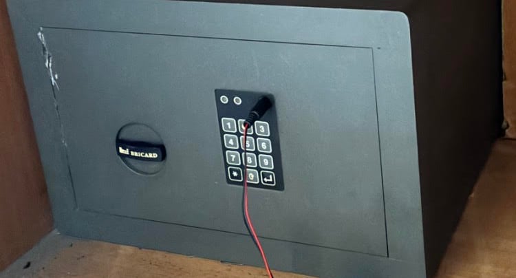 coffre fort Bricard à ouverture électronique