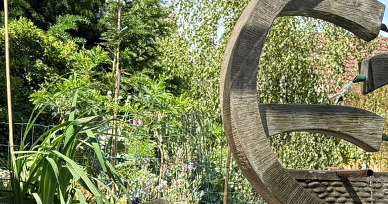 Garden ponds display features - LifeTime Ponds ltd