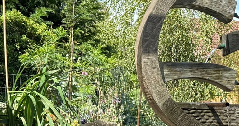 Garden ponds display features - LifeTime Ponds ltd