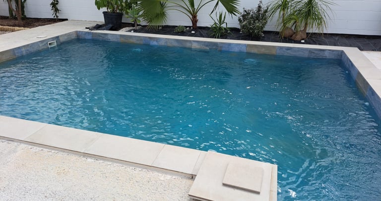 Luxury pool construction in La Marina by Aurea Luxe General Construction