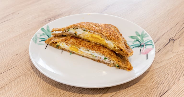 Pain de mie à l'œuf, petit déjeuner équilibré livraison, protéines