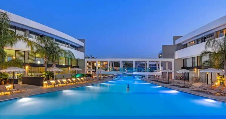 Virginia Family Resort main pool view