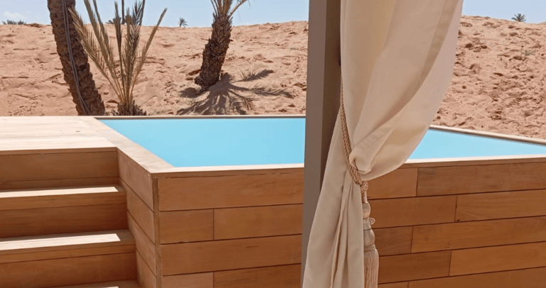 alt="piscine polyester tanger"