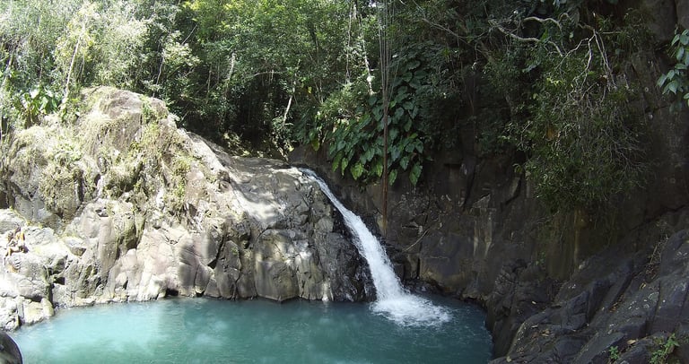 acomat voyage france guadeloupe