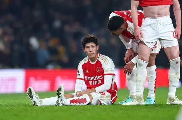 bléssure_tomiyasu_samurai_blue