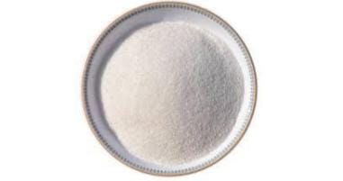 Himalayan pink salt crystals in natural form, rich in minerals and natural color