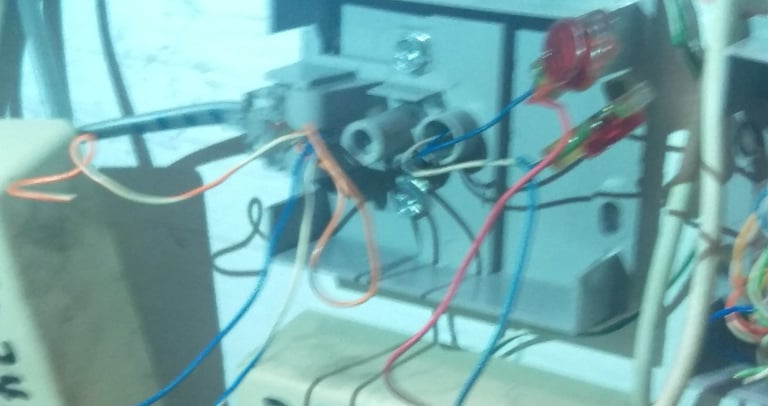 alarm lines connecting to phone lines