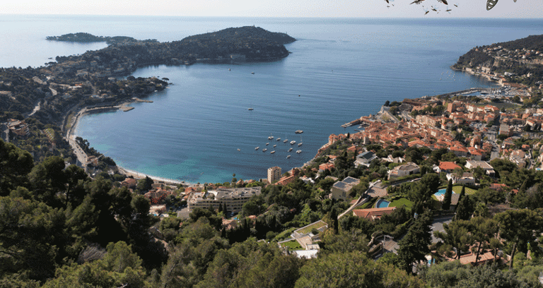 Traitement anti-moustique à Saint-Jean-Cap-Ferrat
