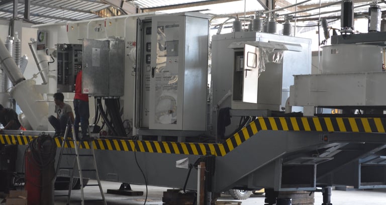 Mobile 30 MVA, 115-13.8 kV, 60 Hz. Substation