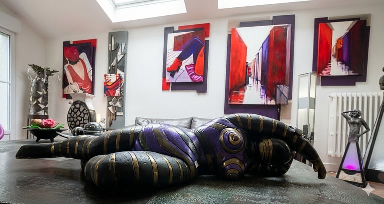 Sculpture en céramique Raku et peinture contemporaine - Studio Pierrard Artiste Créateur