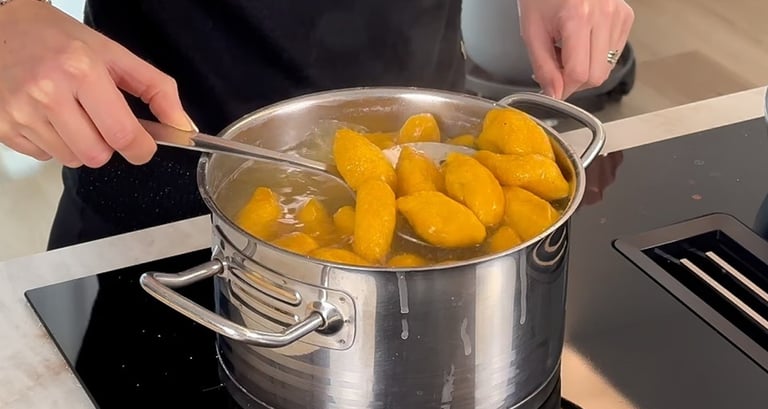 Gli gnocchi sono pronti quando salgono a galla