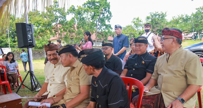 Para Tokoh yang mendukung pembangunan Gereja Paroki Tuka