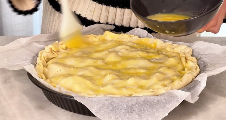 Farcisci e chiudi la torta salata