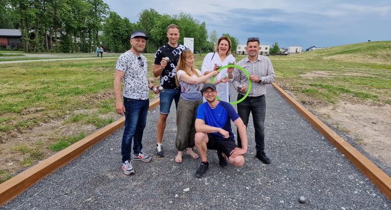 petankės pamokos šešių žmonių kompanijai Kaune