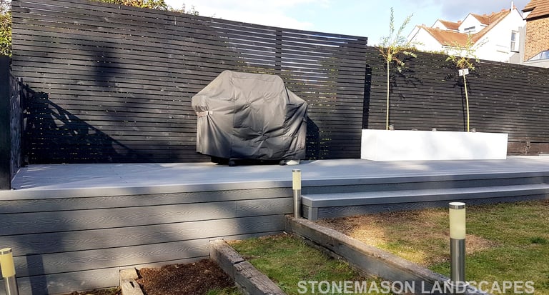 Plastic Composite Grey Modern Imitation Wooden Decking Terrace & Slatted Charcoal Fence