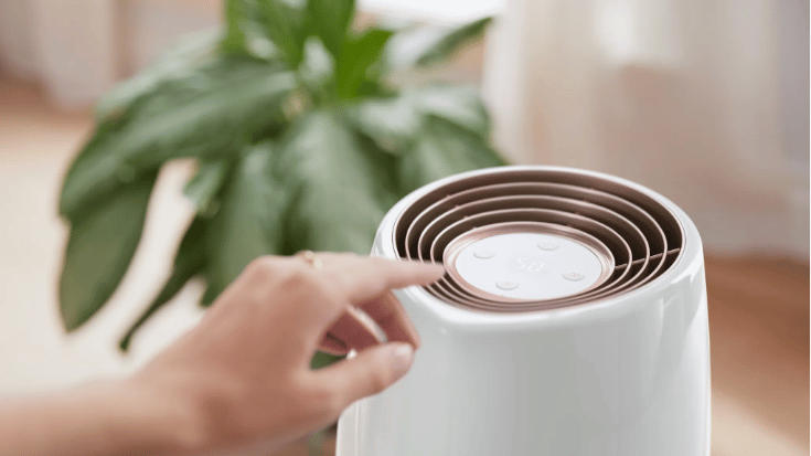 De luchtbevochtiger voor een schone lucht in de babykamer