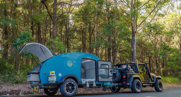 breath trailer jeep nature forest