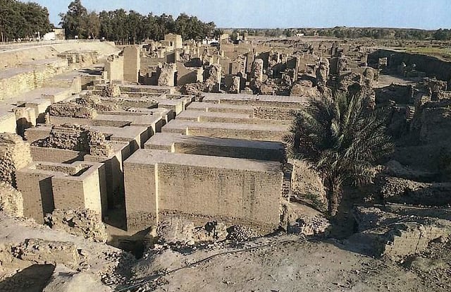 fotografia das ruinas antigas da muralha da babilonia