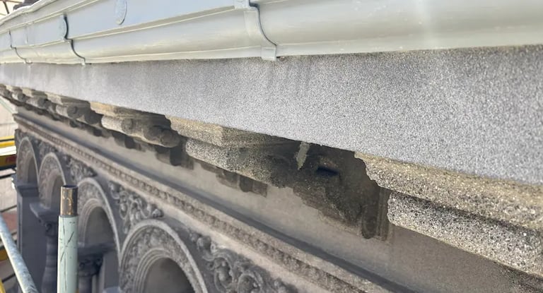 Proceso de restauración de la Casa Fracasi, Rosario, realizado por Almapiedra.