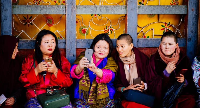 bhutanese-women-selfie-time-at-jambay-lhakhang-drub-festival