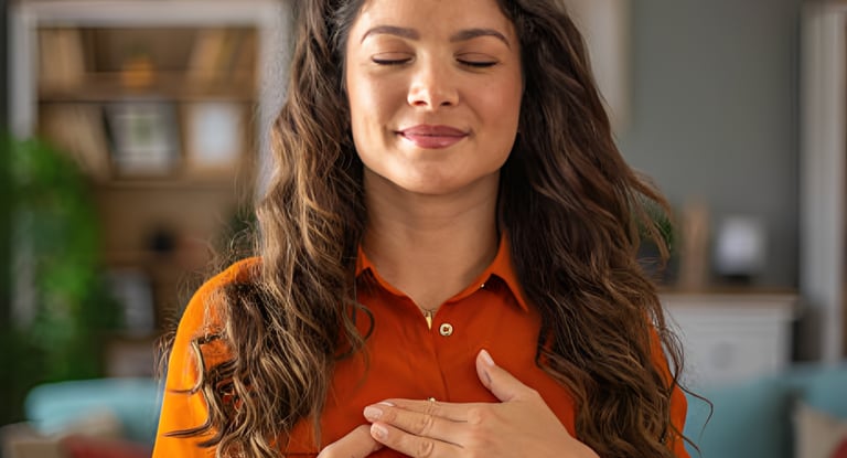 Personne en chemin de transfromation en dépassant ses blocages