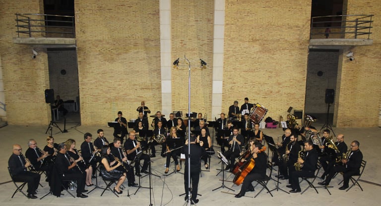 Banda de la Unió Musical Santa Cecília de Paterna. Fundada en 2017, cuenta con una escuela de música