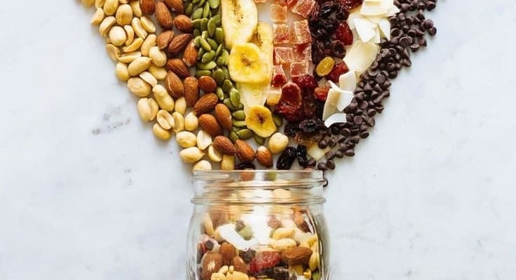 Fresh and nutrient-rich dried fruits for healthy snacking.