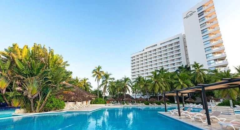 Ofertas en Park Royal Ixtapa -Piscina