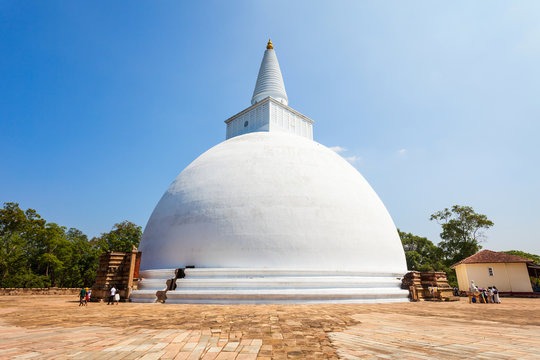 Mirisawetiya Temple