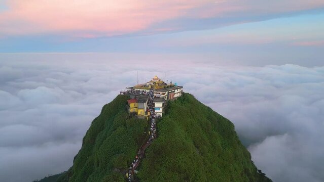 Sri Pada Adams Peak