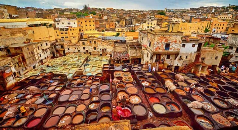 Location voiture fes tanneries de fes