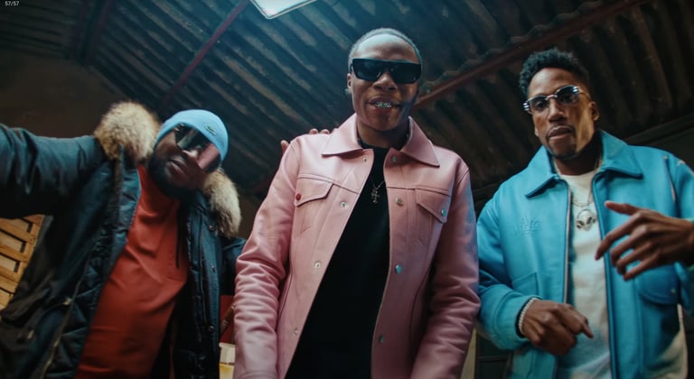 tournage du clip de Roga Roga ft. Yorssy & Dany Synthé - dans un entrepôt / hangar