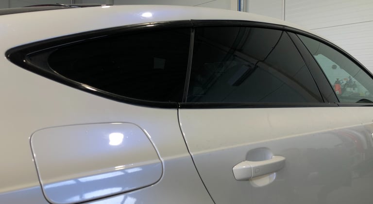 Automobilių stiklų tonavimas  Kaunas kaina