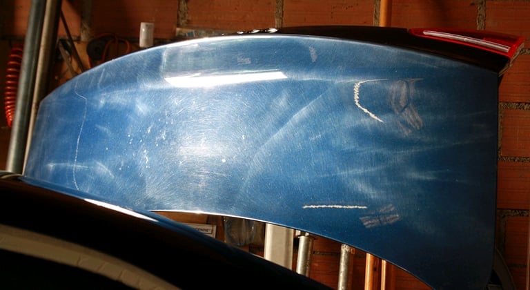 Lustrage voiture Valenciennes, lustrage carrosserie Valenciennes, lustrage auto 59