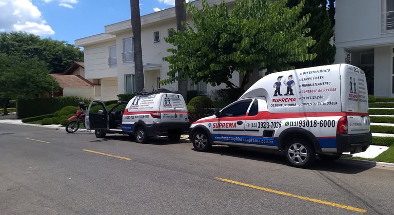 carros da suprema desentupidora